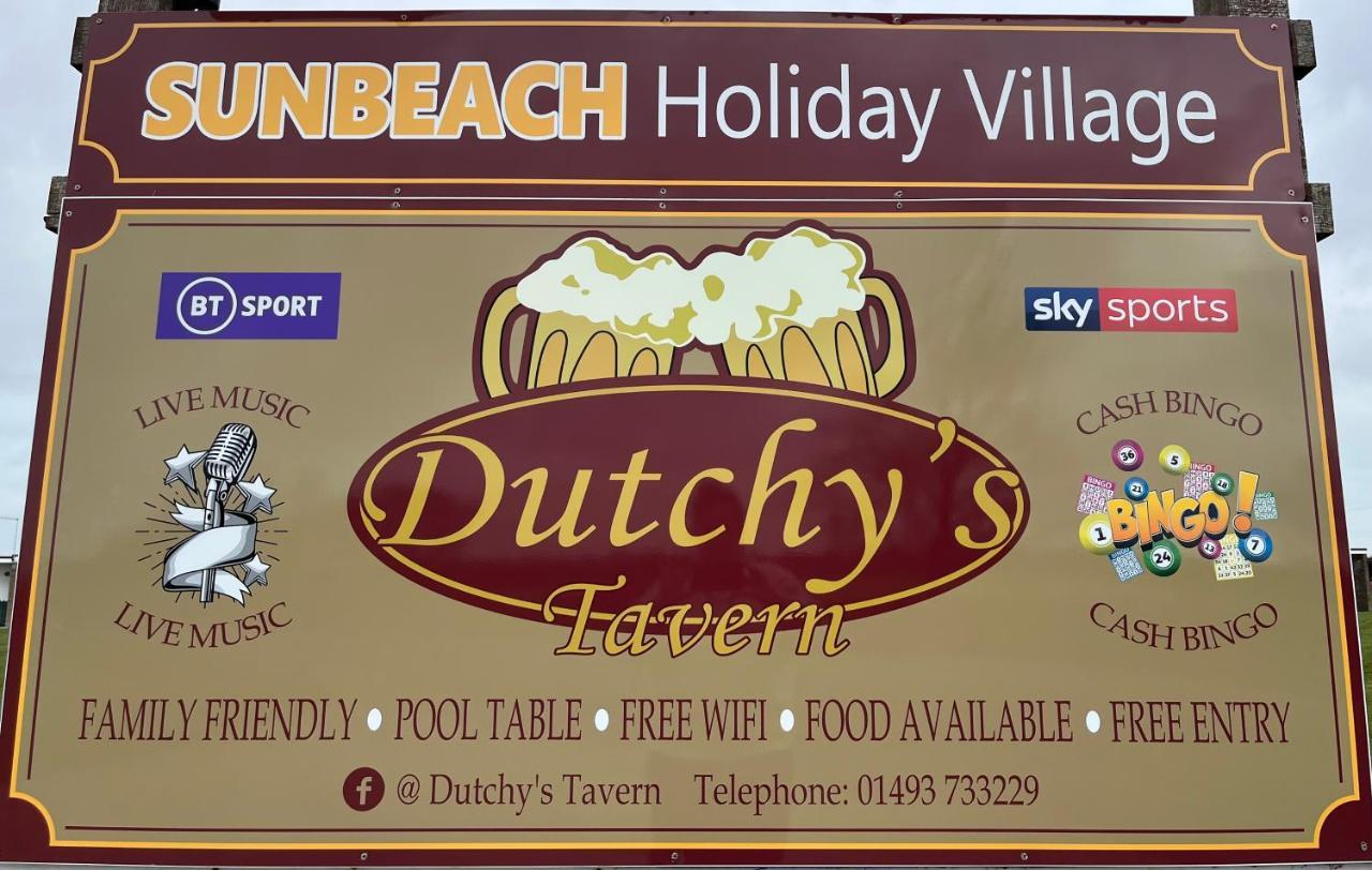 Signature, Scratby - Two Bed Chalet, Sleeps 7, Free Wi-Fi, Bed Linen And Towels Included, Pets Welcome And Onsite Entertainment Available Экстерьер фото